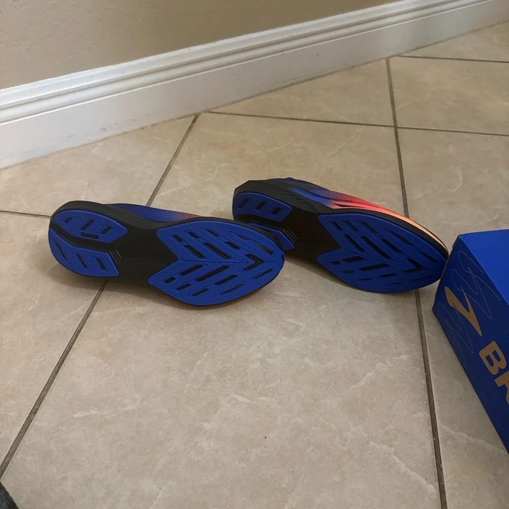 Brooks Hyperion 3 Men’s Running Shoes Size 9 Blue/Coral Papaya Brand New in Box - Picture 9 of 11